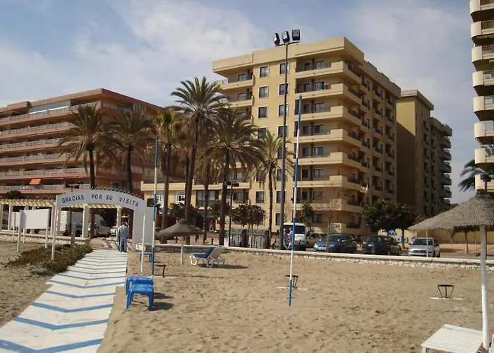 Ronda Iv - Boliches Apartamento